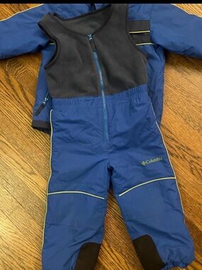 Columbia Kids 2 piece snow set